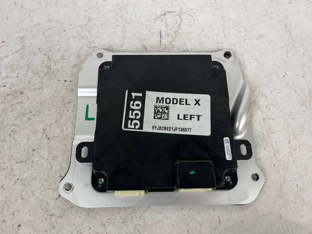 Door control unit/module 103722200E