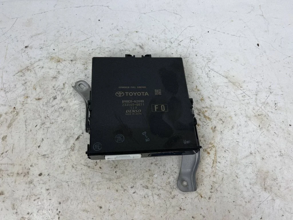 Other control units/modules 898C0-62040