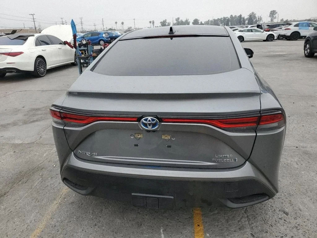 Toyota Mirai
