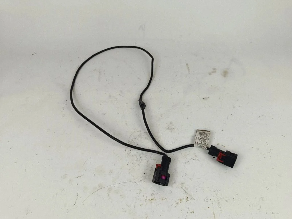 Positive wiring loom 6624382