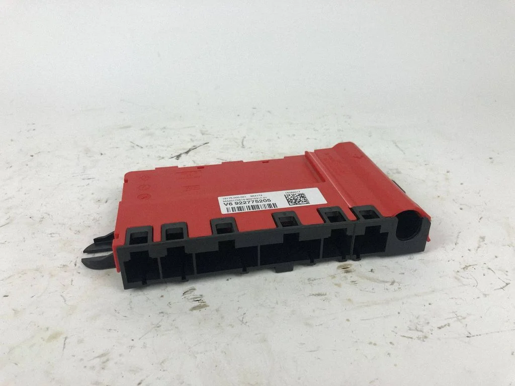 Plussjuhtmete ühendussõlm 9227752