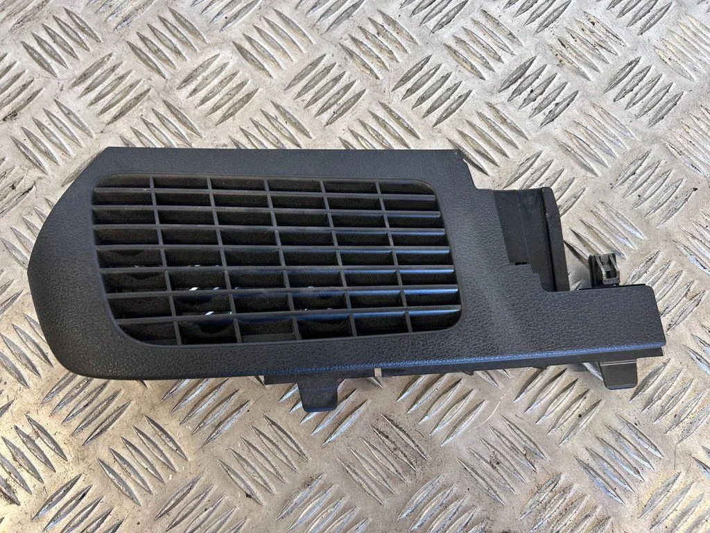 Muu salongiosa – Audi Q5 SQ5 FY (2017-2025)