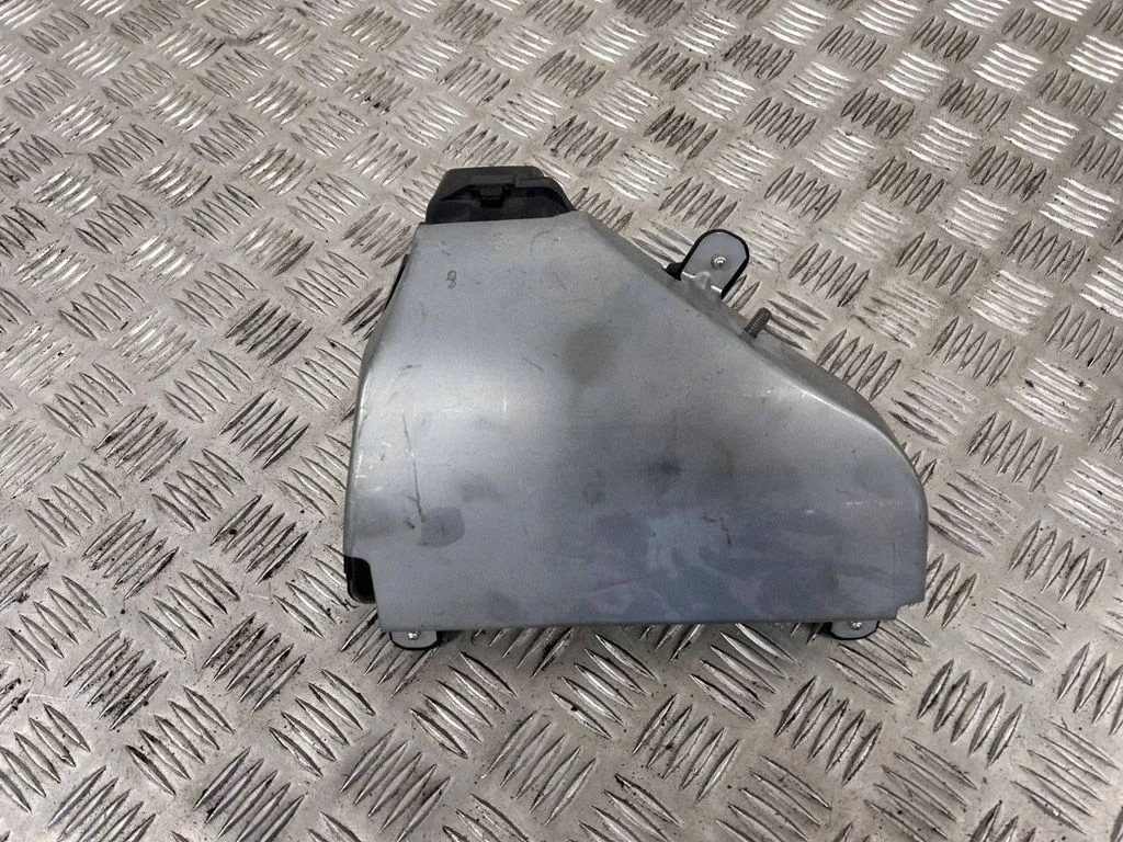 Other exterior part G92D2-33040