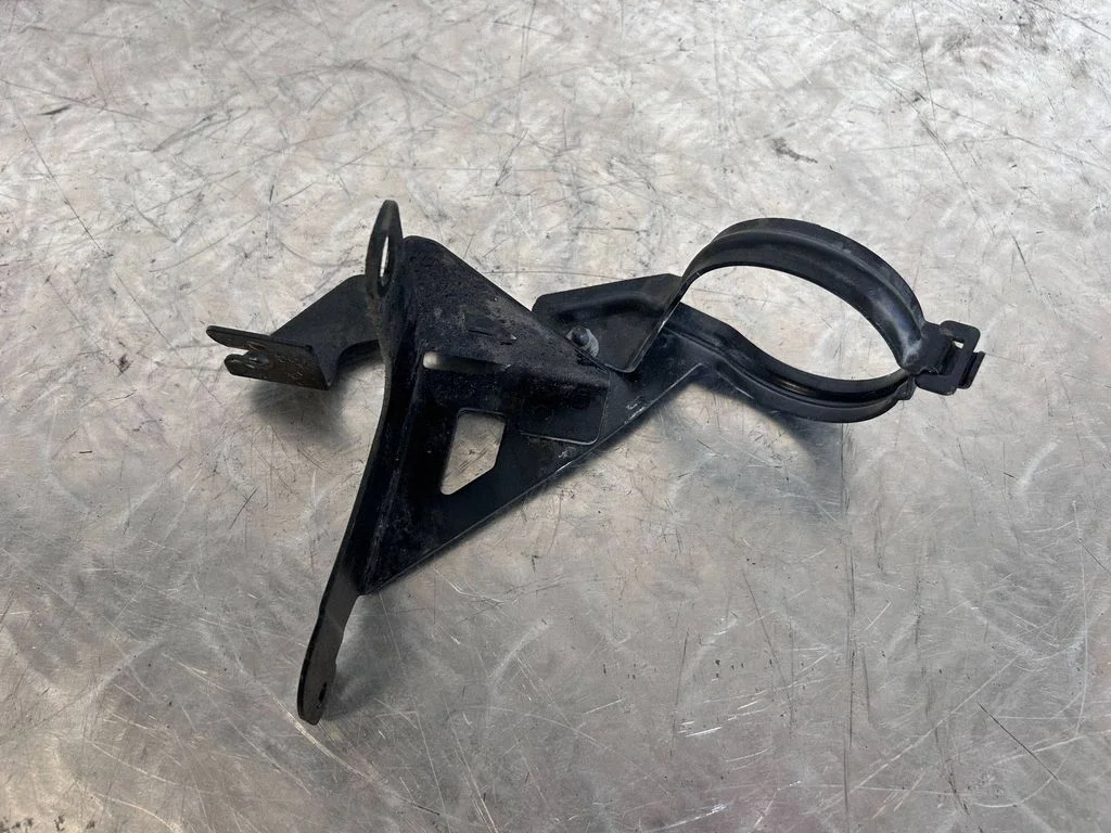 Kita variklio skyriaus detalė