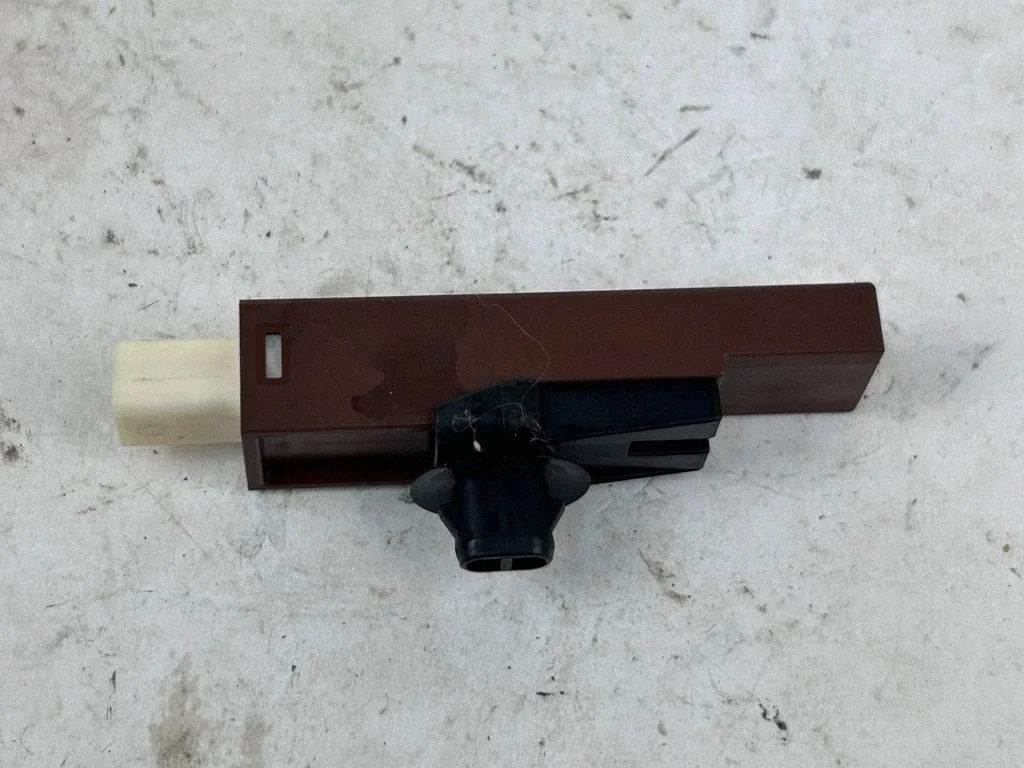 Antenas pastiprinātājs 17056487