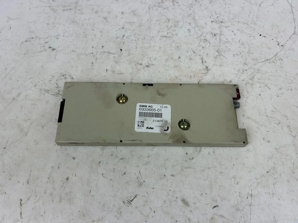 Antenni võimendi – BMW 7-seeria E65 E66 (2001-2008)