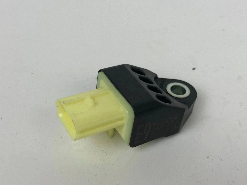 Airbag deployment crash/impact sensor 8983152020