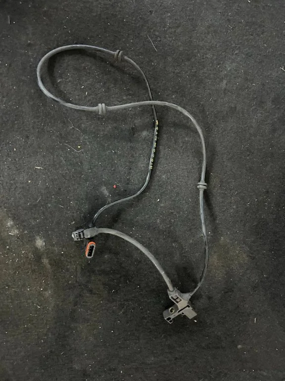 Czujnik ABS tylny A2124402913