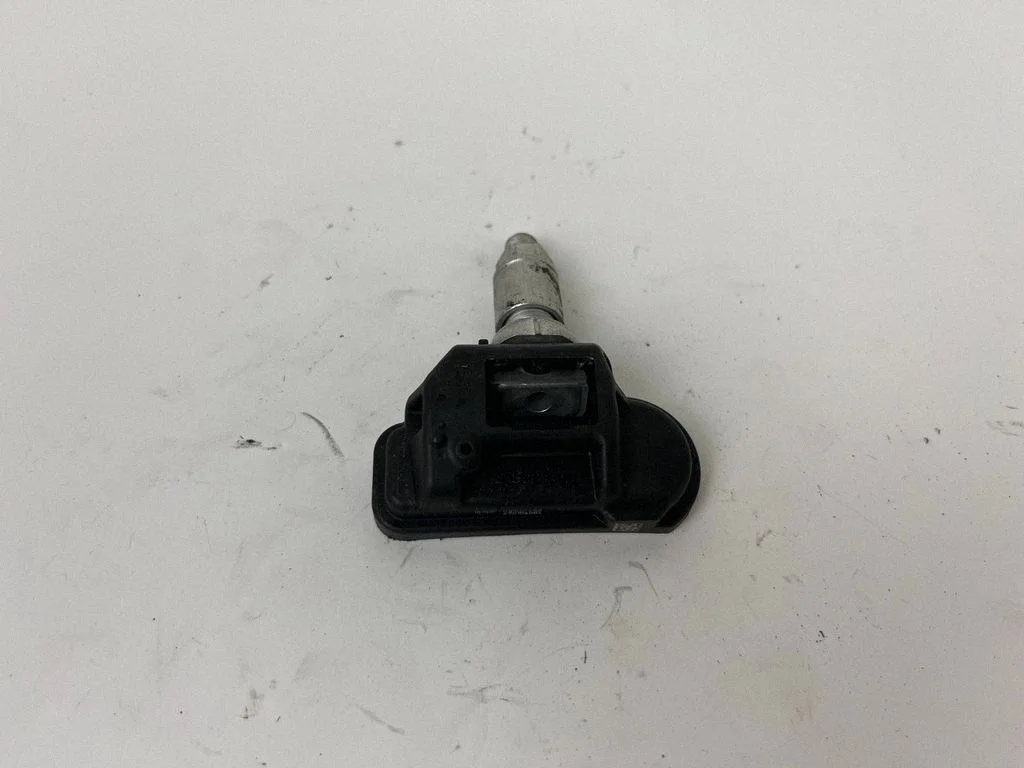 Tire pressure sensor 670106084