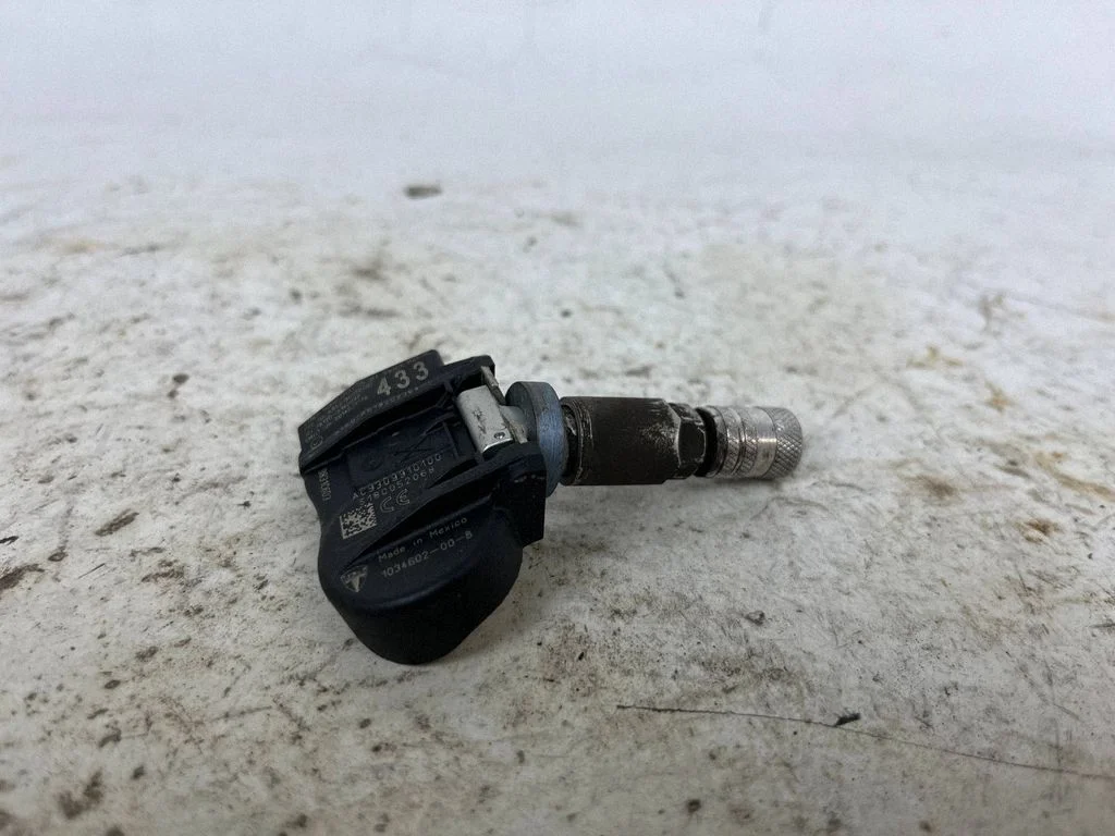 Tire pressure sensor 103460200B