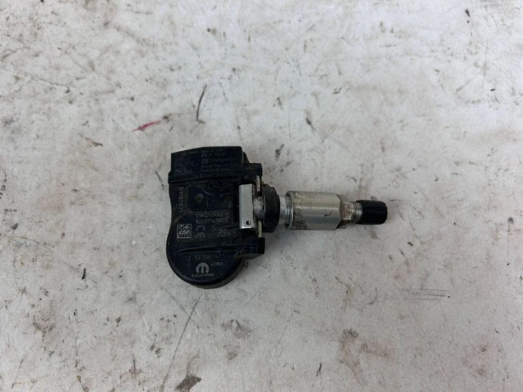 Tire pressure sensor 50554747