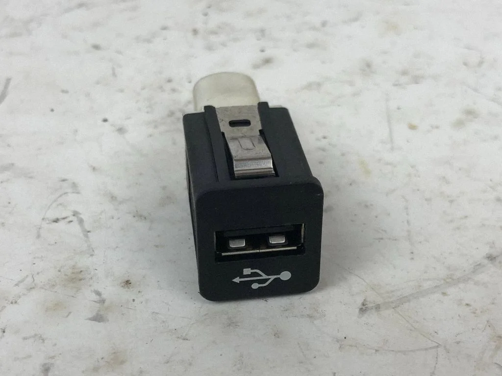 USB jungtis