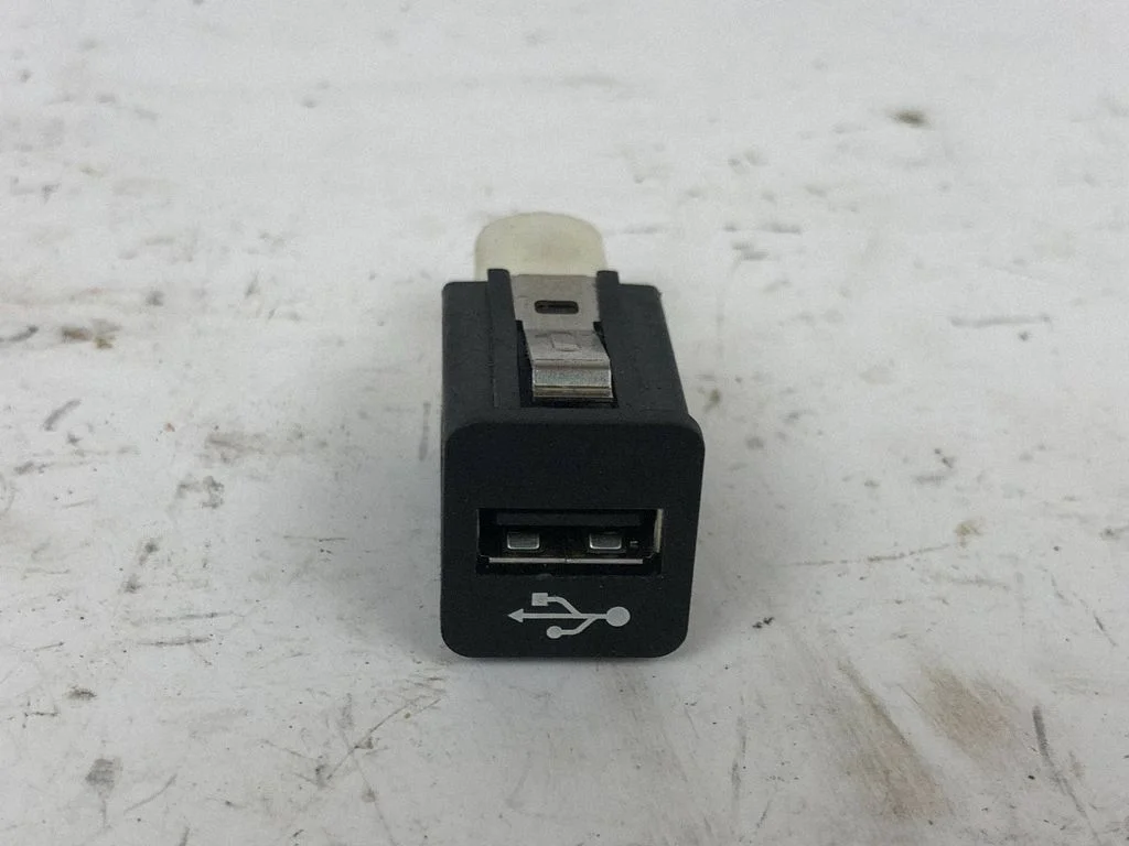 USB jungtis