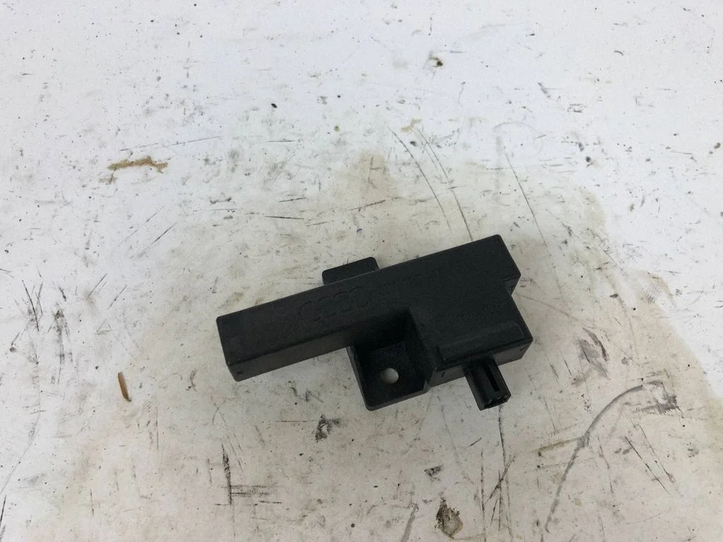 Beraktės sistemos KESSY (keyless) valdymo blokas/ modulis
