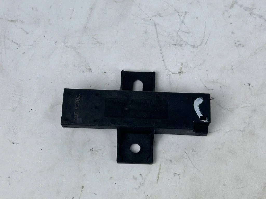 Beraktės sistemos KESSY (keyless) valdymo blokas/ modulis