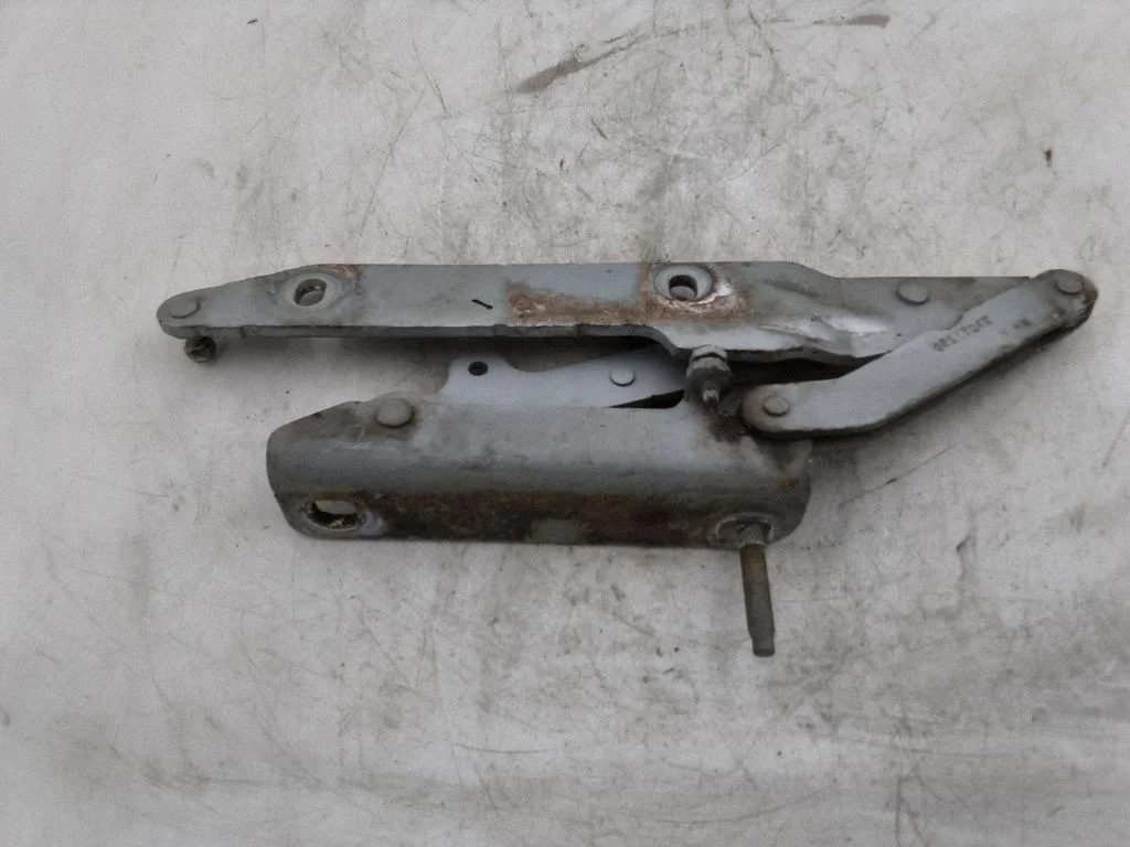 Mootorikapoti hinged – Land Rover Discovery 3 - LR3 (2005-2009)