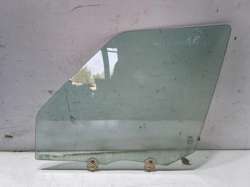 Front door window glass four-door 43R001605