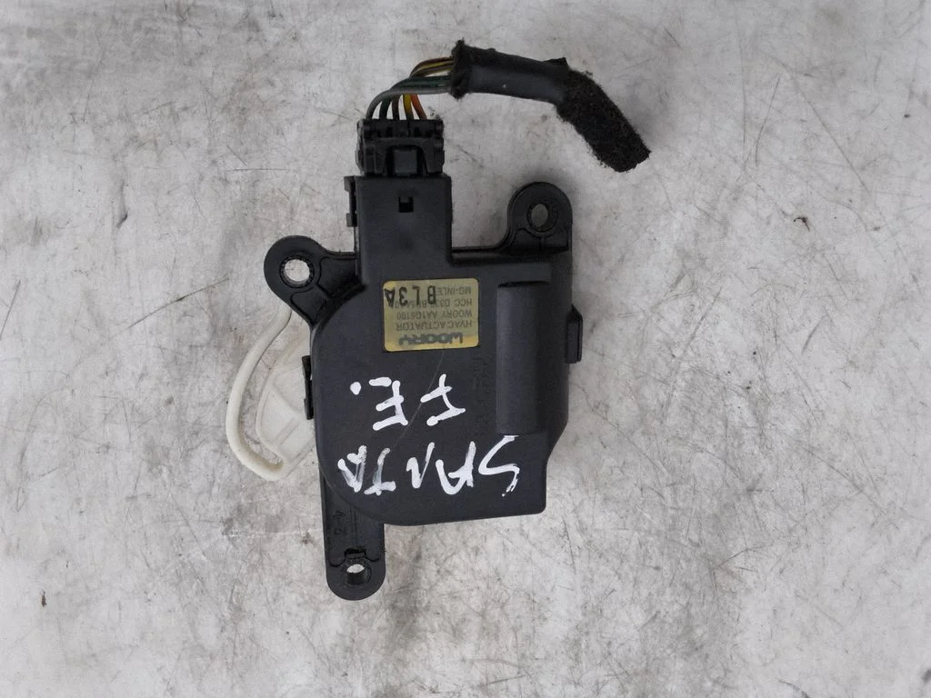Silniczek klapki nawiewu AA1G5100