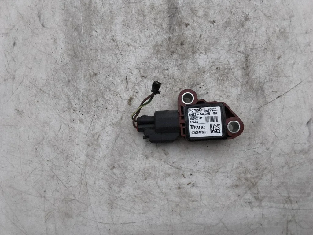 Airbag deployment crash/impact sensor – Land Rover Discovery 3 - LR3 (2005-2009)