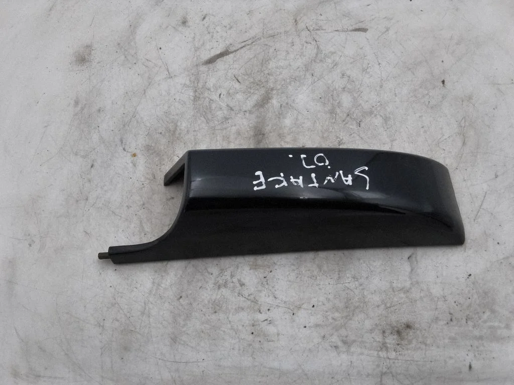 Stogo strypų "ragų" dangtelis