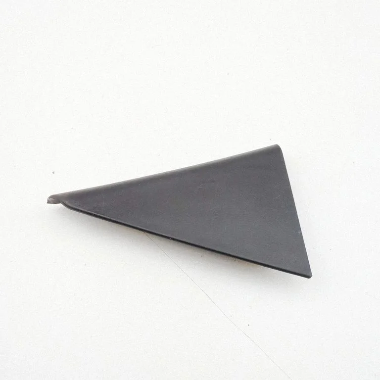 Boczek drzwi tylnych 83910G5000