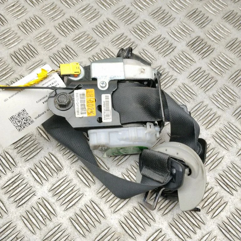 Rear seatbelt 89870Q4100WK