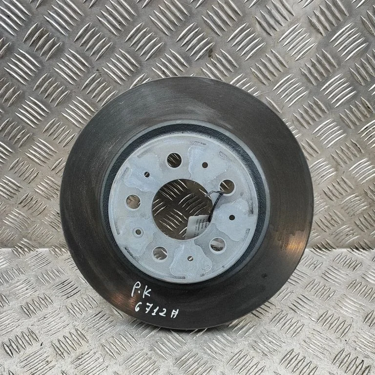 Priekšējais bremžu disks 104461100D