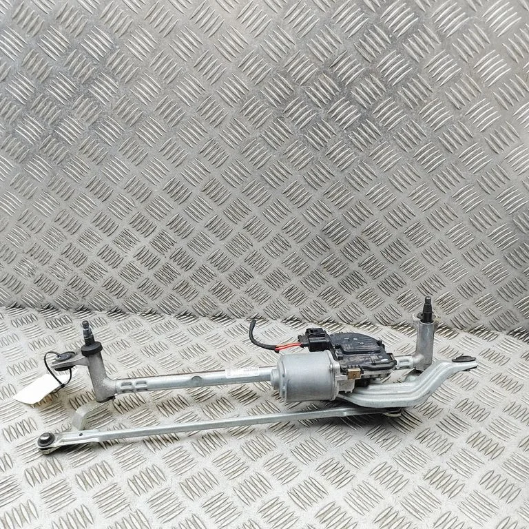 Front wiper linkage and motor – Volkswagen Golf VIII (2019-)