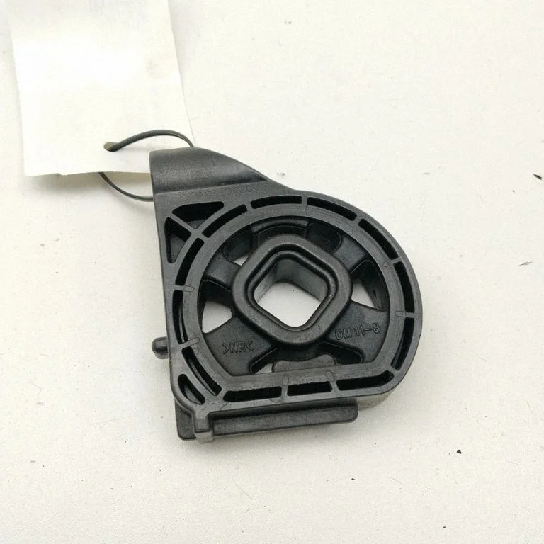 Radiator support slam panel bracket 25333F2000