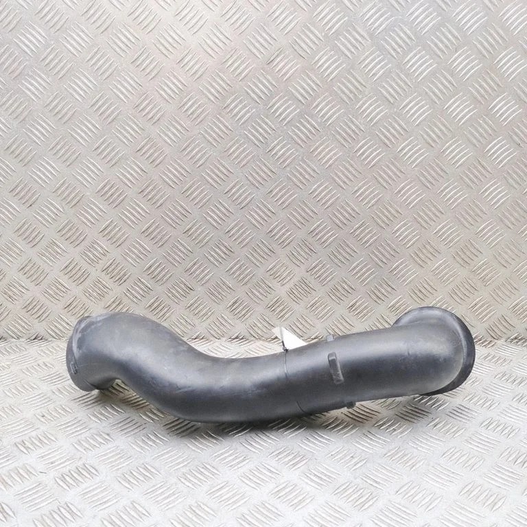 Air intake duct part – Porsche Cayenne (92A) (2010-2017)