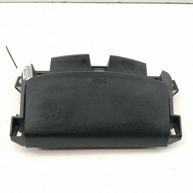Knee airbag – KIA Niro (2016-2022)