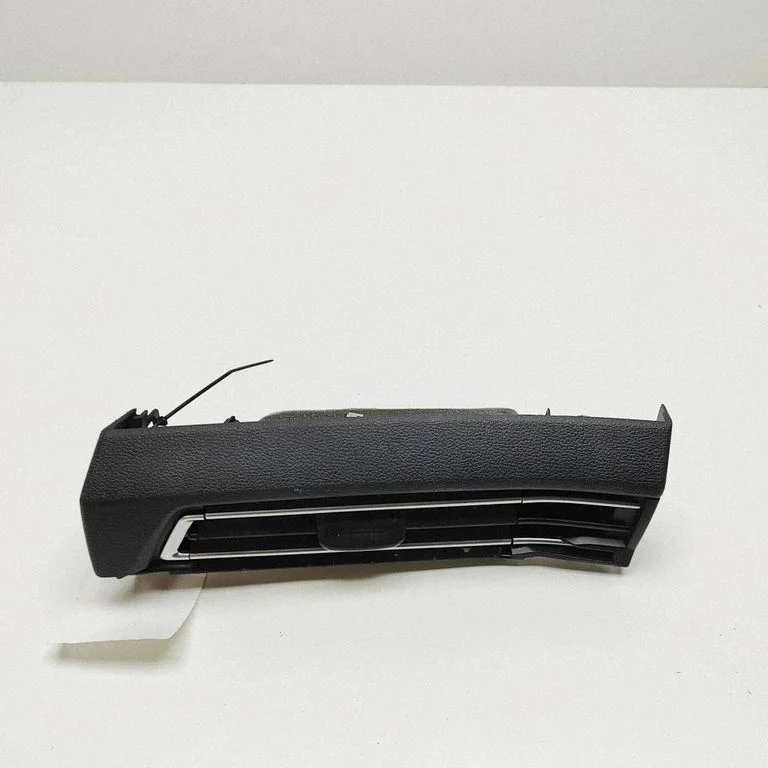 Armatuurlaua õhutusresti kate 5H2858712A