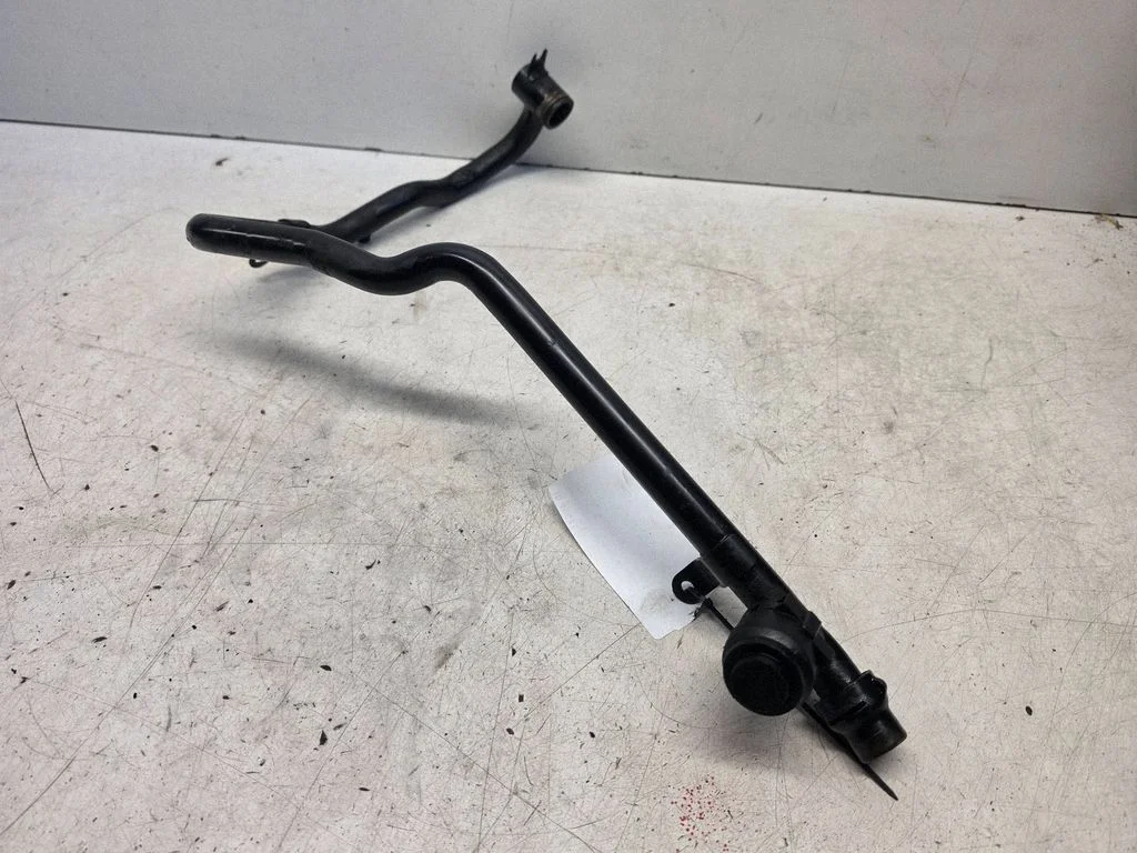 Engine coolant pipe/hose 059121075BG