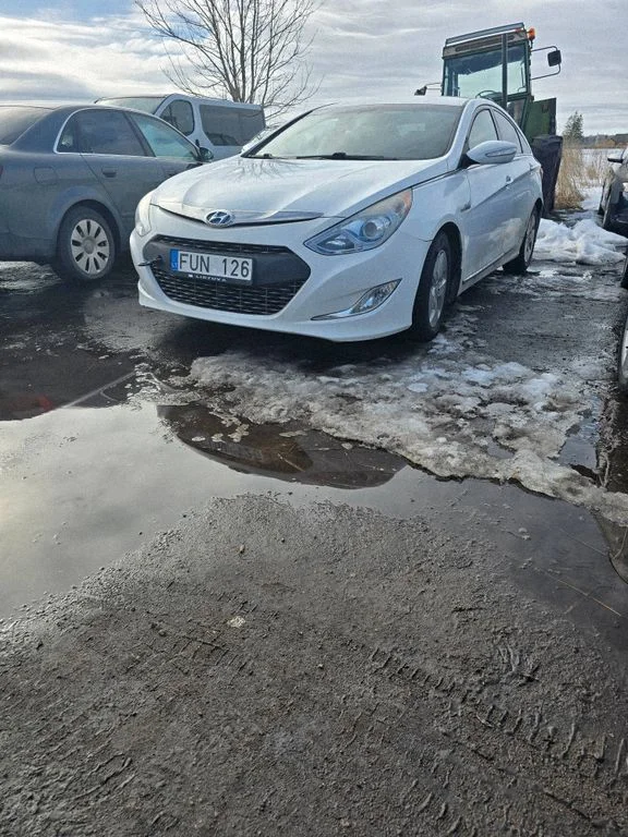 Hyundai Sonata