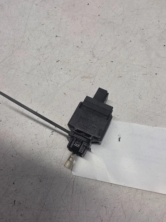 Brake pedal sensor switch 8622064