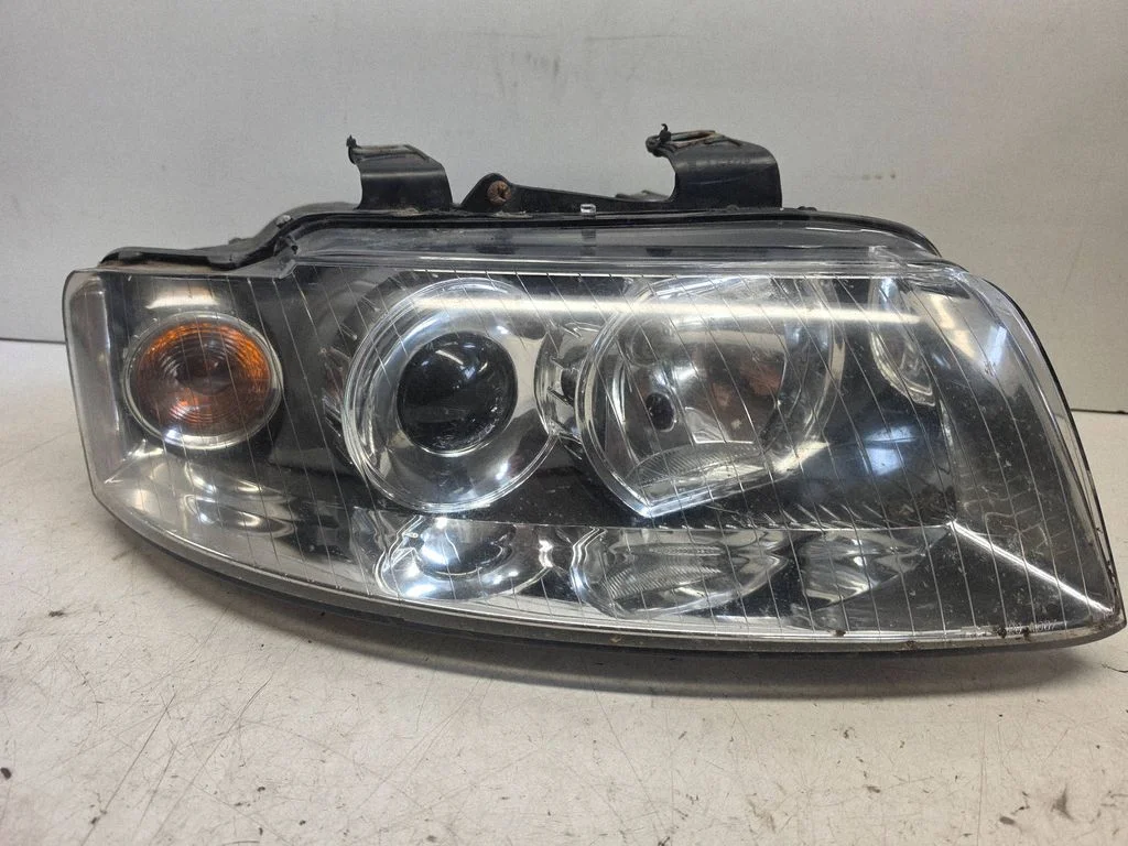 Headlight/headlamp 8E0941030C
