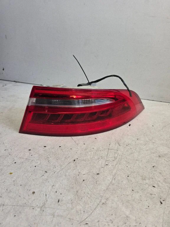 Rear/tail lights GX7313404AG