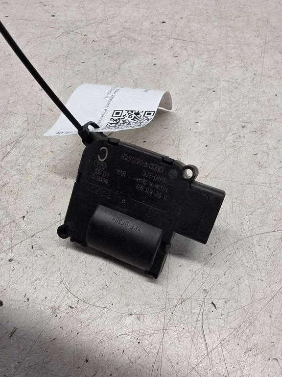 Air flap motor/actuator 4F0820511B