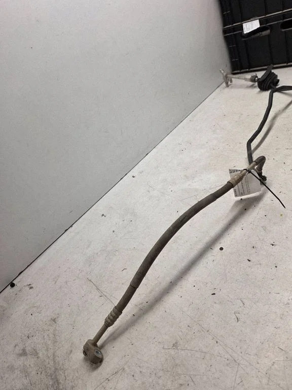 Air conditioning (A/C) pipe/hose 1234