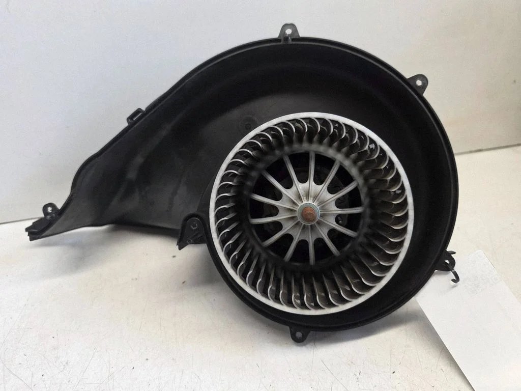 Heater fan/blower 6G9N18D413AA