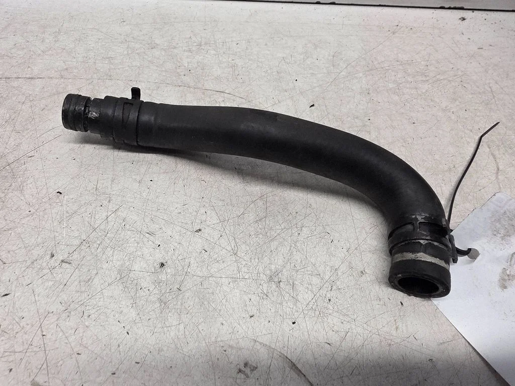 Engine coolant pipe/hose 059121073B
