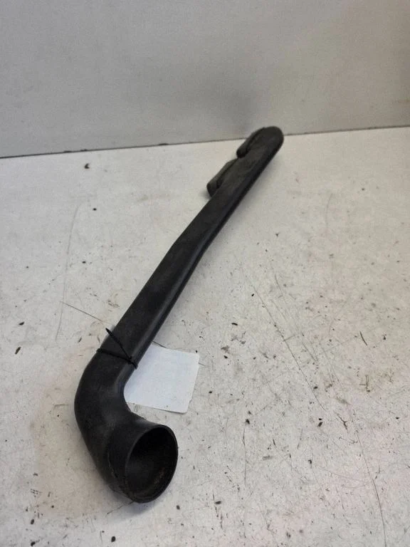 Cabin air duct channel 28407