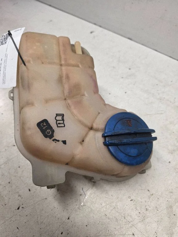 Coolant expansion tank/reservoir 8E0121405