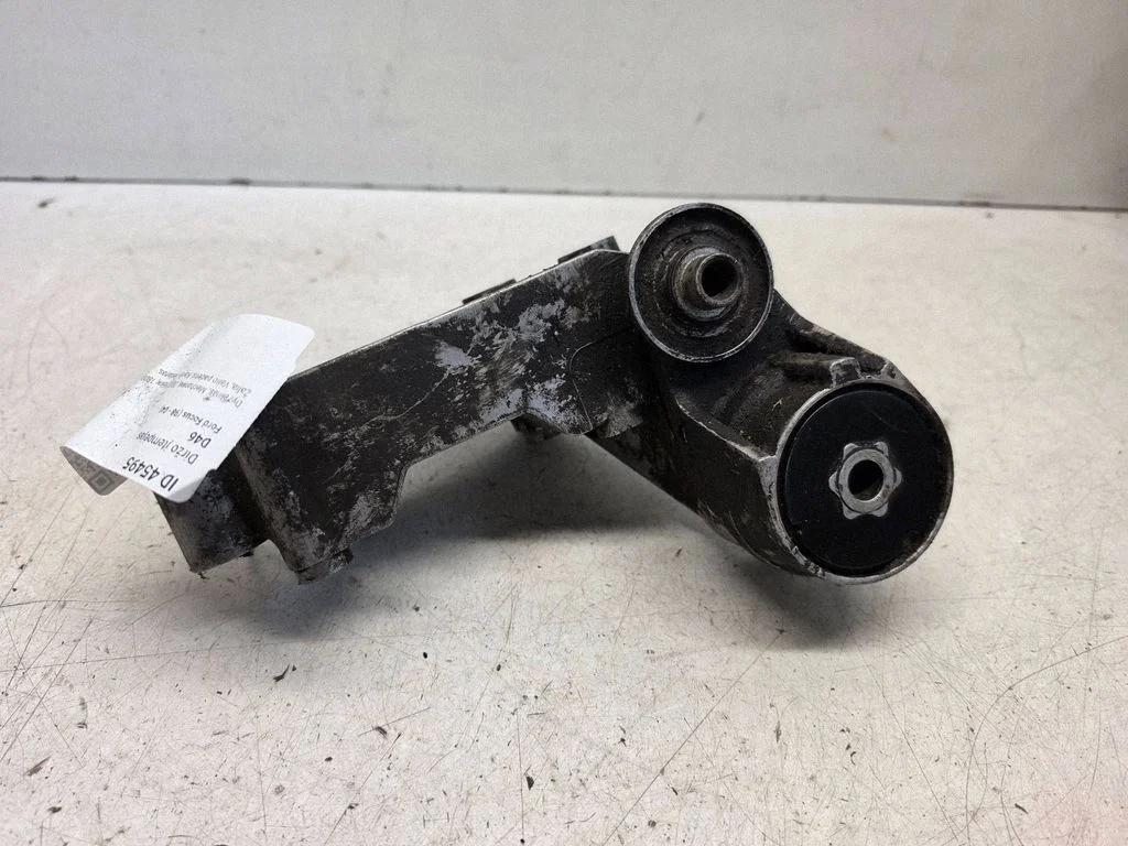Generator/alternator belt tensioner – Ford Focus (1998-2004)