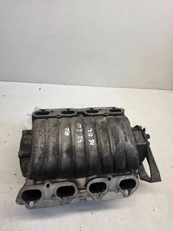 Intake manifold – Audi A8 S8 D2 4D (1994-2002)