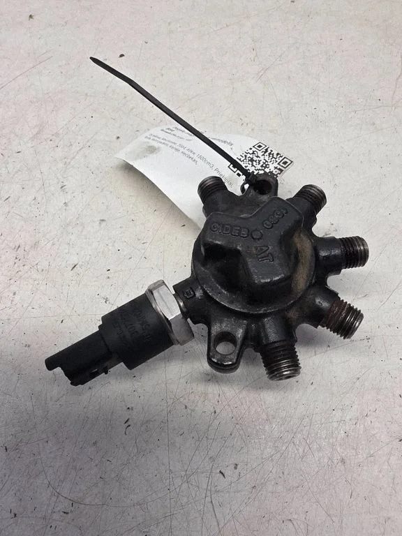 Fuel main line pipe 8200057345
