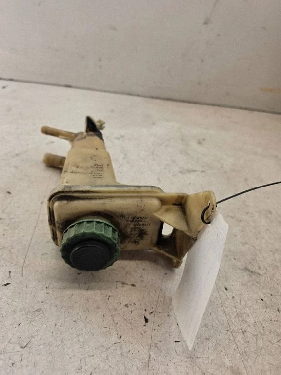 Power steering fluid tank/reservoir 8D0422373C