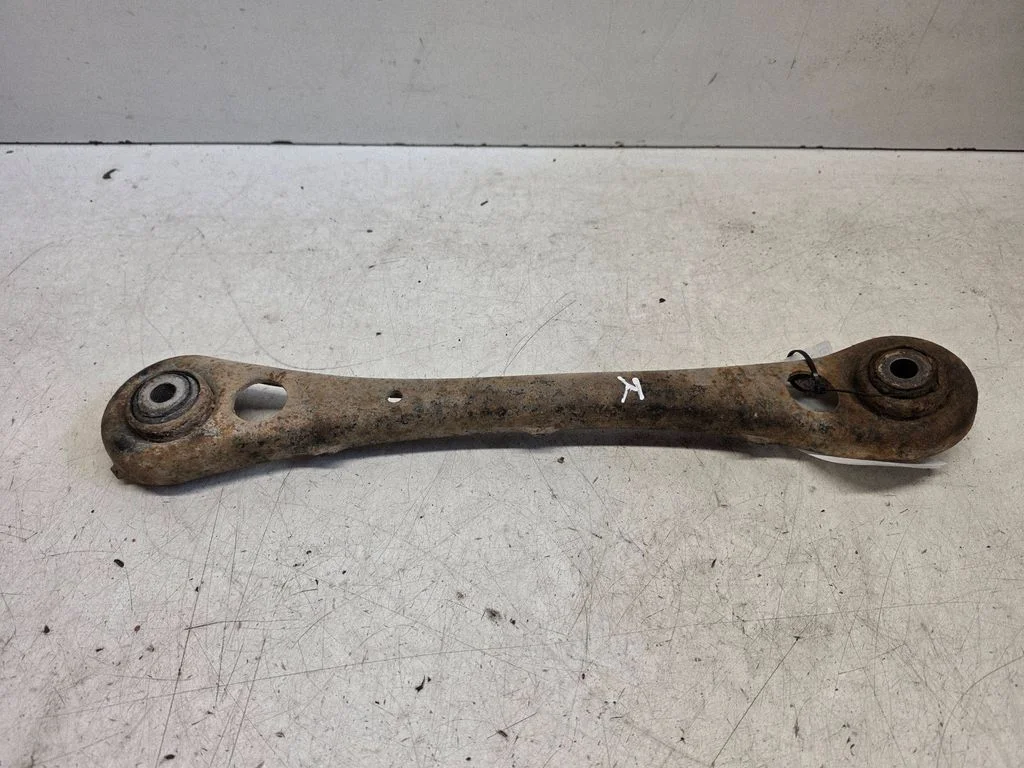 Rear upper control arm/wishbone 1234