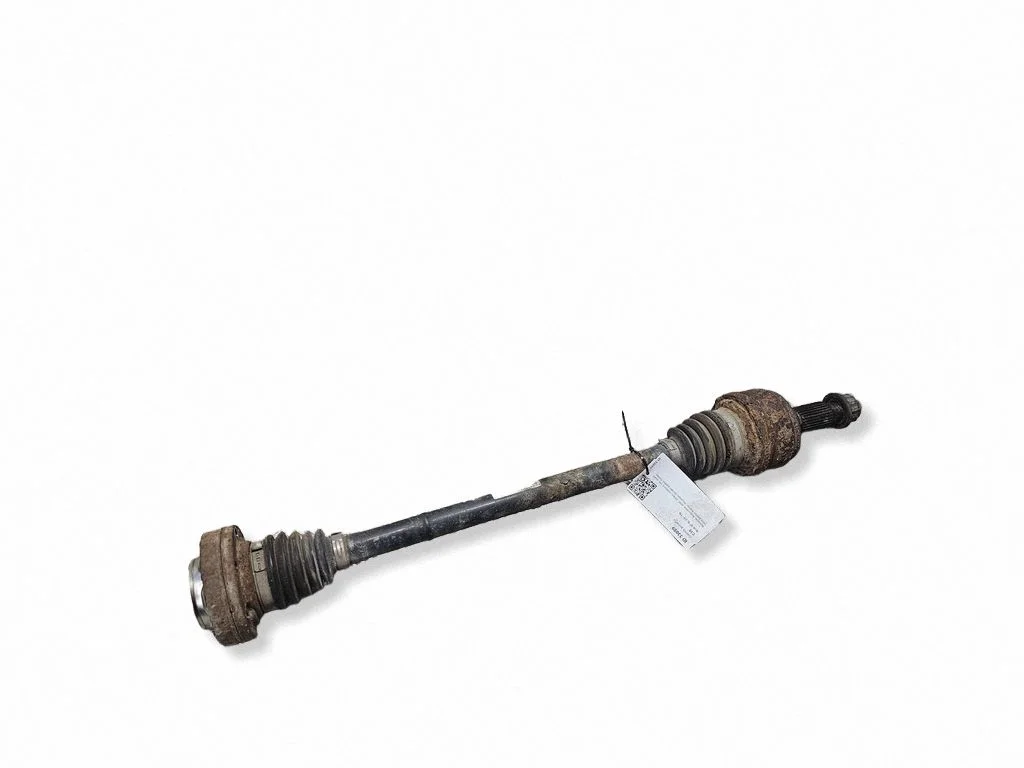 Rear driveshaft 7L8501201
