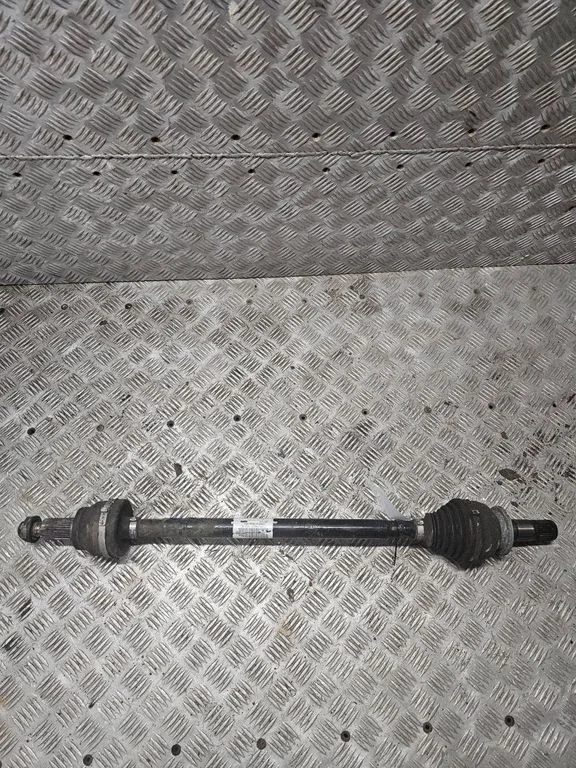Rear driveshaft – right